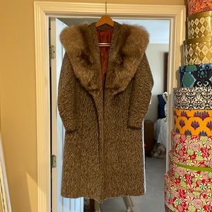 Vintage Handmade Greige Wool, Real Fox Shawl Collar, Size Large Dress Coat Taupe
